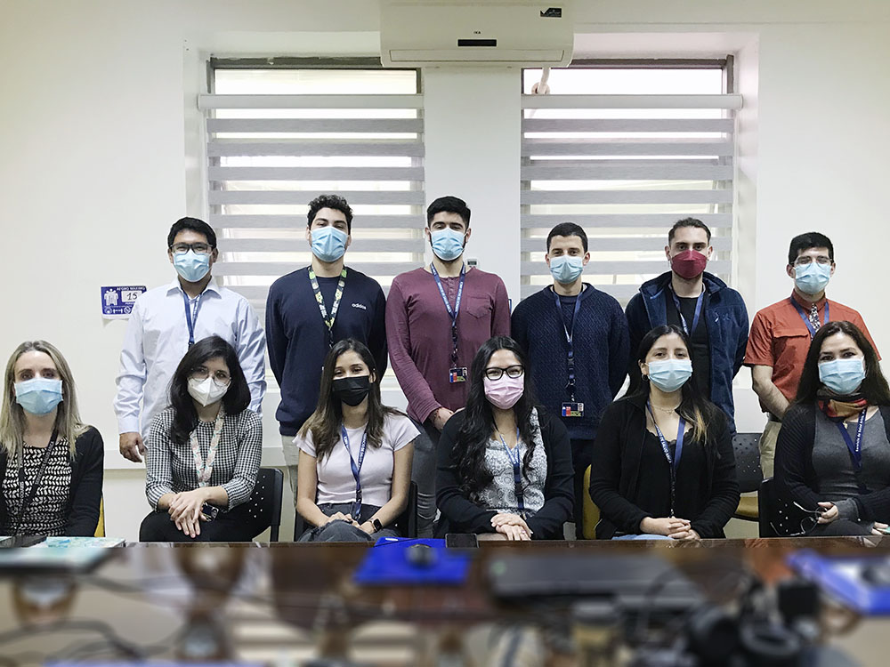 Diez nuevos médicos en etapa de destinación y formación se incorporan a la atención primaria de Arica y Putre