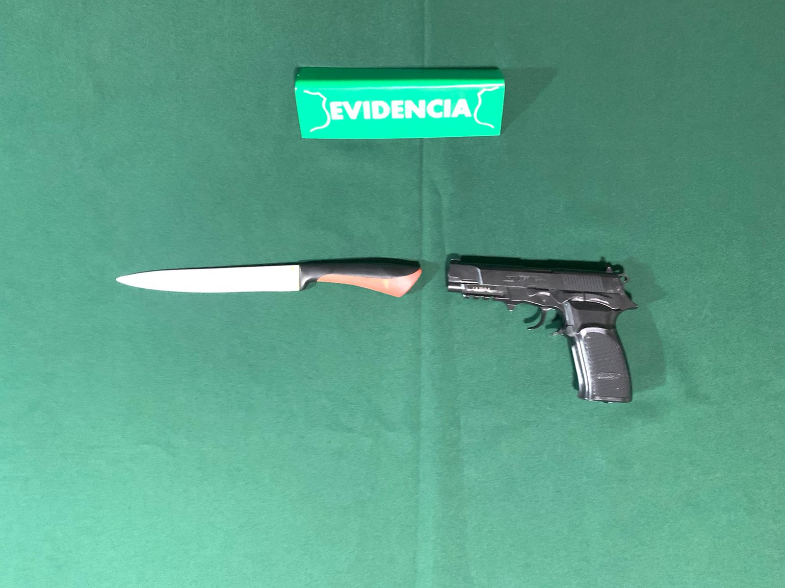 Tres detenidos por robo con intimidación en taller de bicicletas