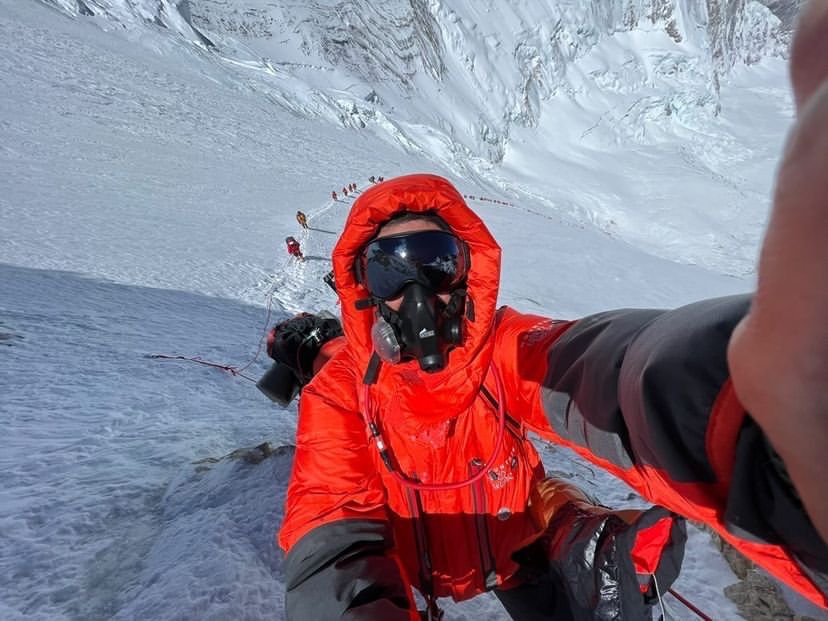 Club de Montañismo Esmeralda invita a charla gratuita “Camino al Everest”￼