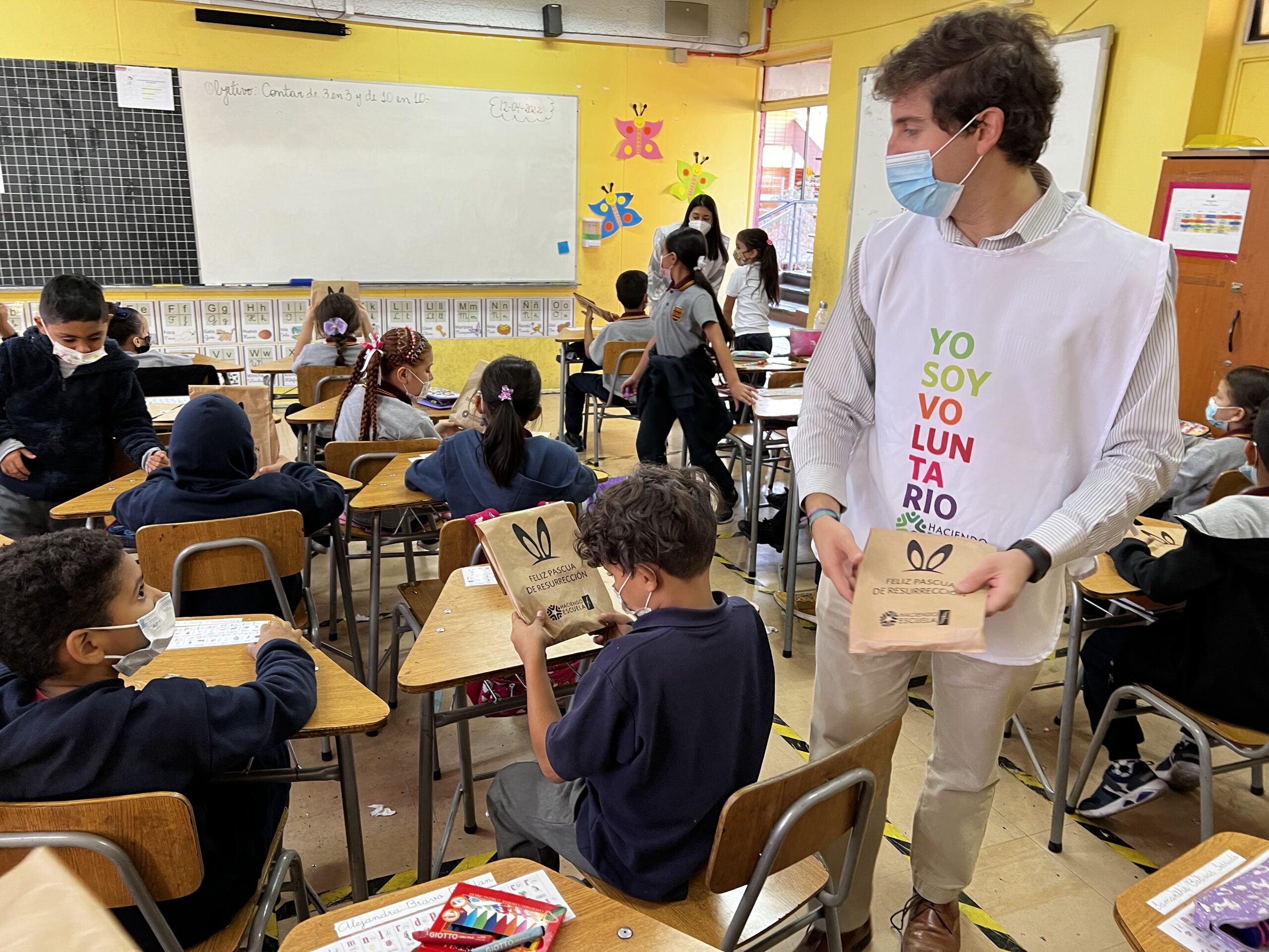  Historias de un reencuentro: El último video de Maite Alberdi que  relata la vuelta a clases 