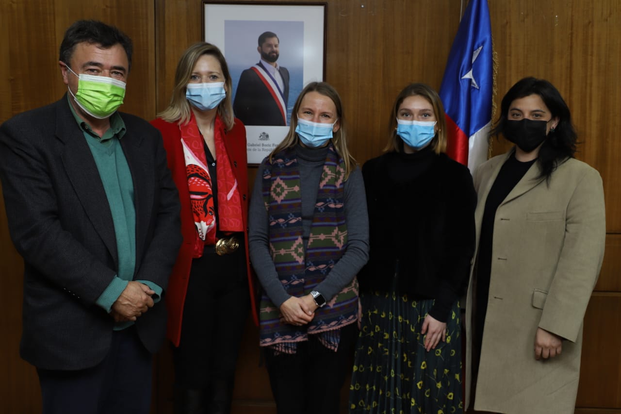 Ministro Valenzuela resalta compromiso de Asociación de Supermercados en Comisión de Seguridad y Soberanía Alimentaria 