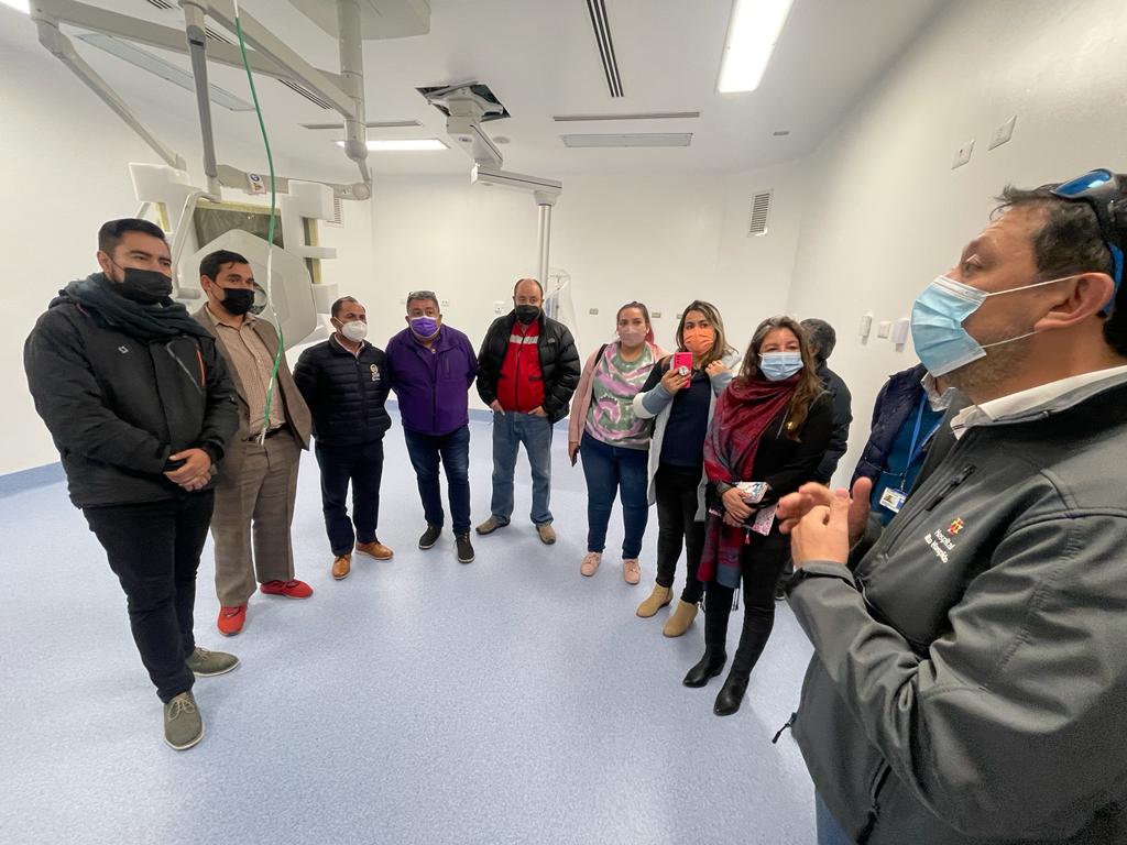 Alcalde Ferreira realizó visita al Hospital de Alto Hospicio: «Comunidad está cansada de esperar»￼
