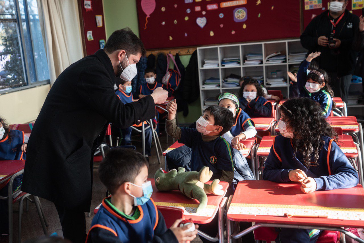 Presidente Boric y ministro de Educación presentan plan de trabajo para la promoción de la asistencia y permanencia escolar