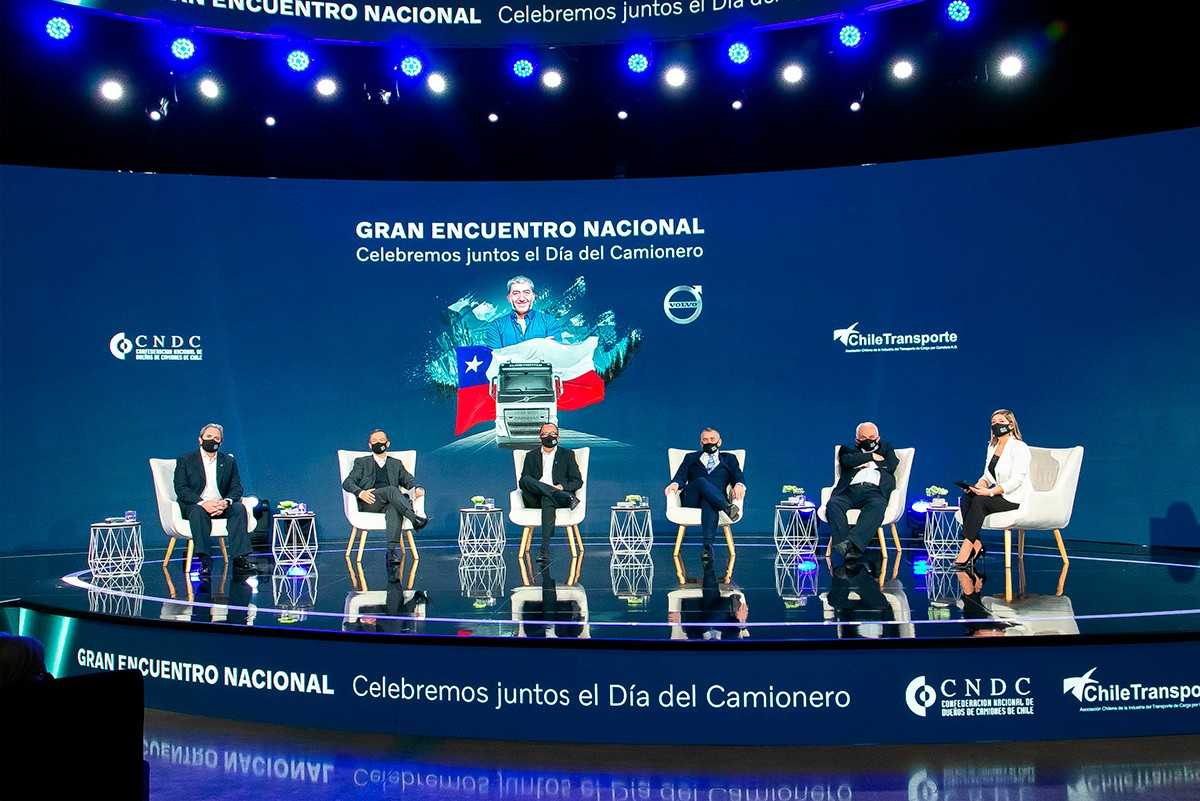 CNDC, Chiletransporte y Volvo Chile celebrarán Día de las Camioneras y Camioneros