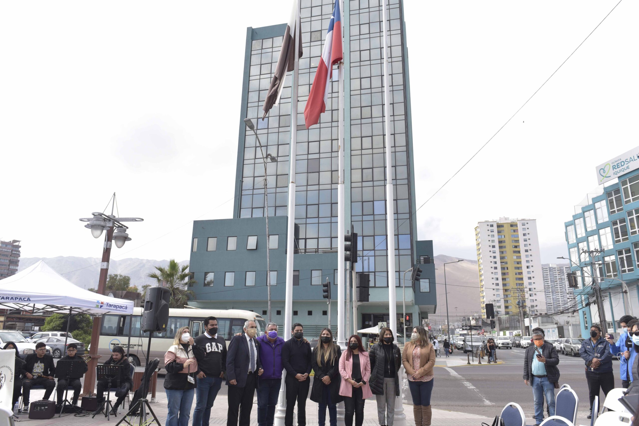 Izan la bandera en honor a la Virgen del Carmen de La Tirana que da comienzo al “Mes de la chinita” en Tarapacá