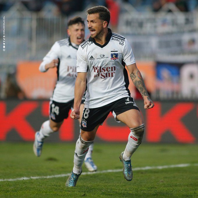 Colo Colo ganó 2-1 a Audax Italiano y sigue puntero