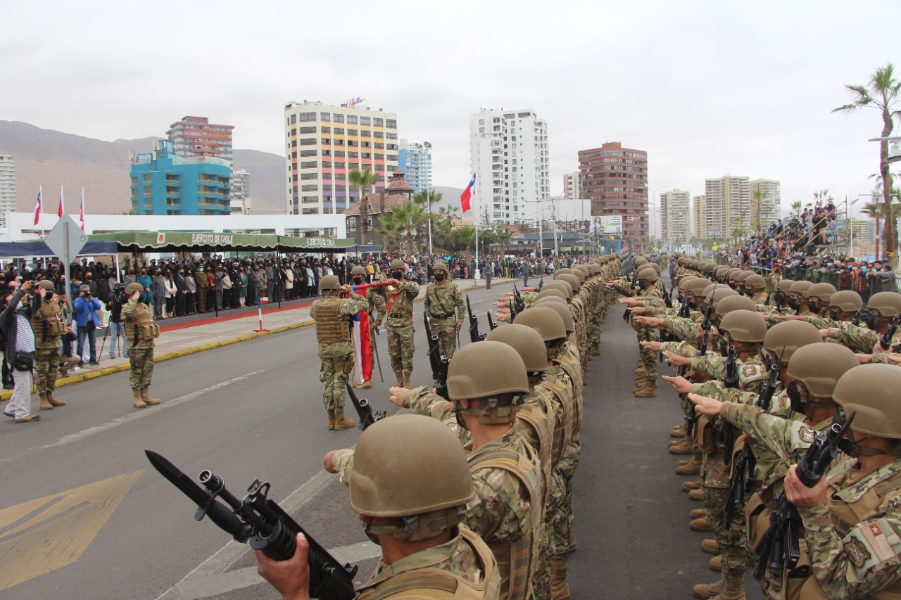 Tradicional Juramento a la Bandera regresó a la Plaza Bernardo O’Higgins