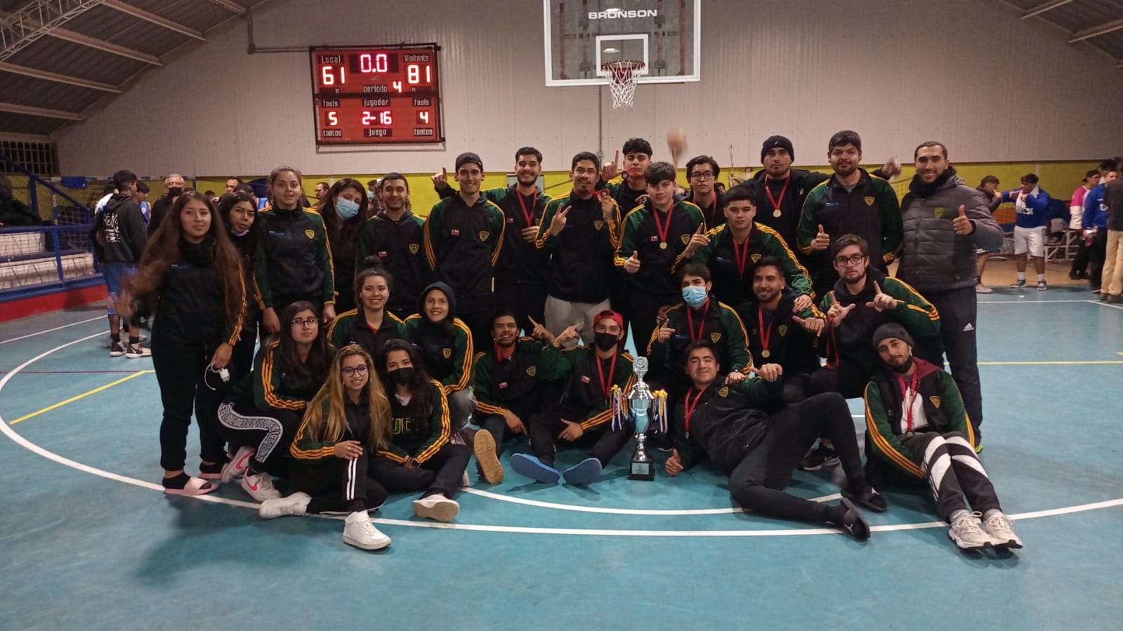Exitoso cuadrangular de baloncesto interregional en Taltal