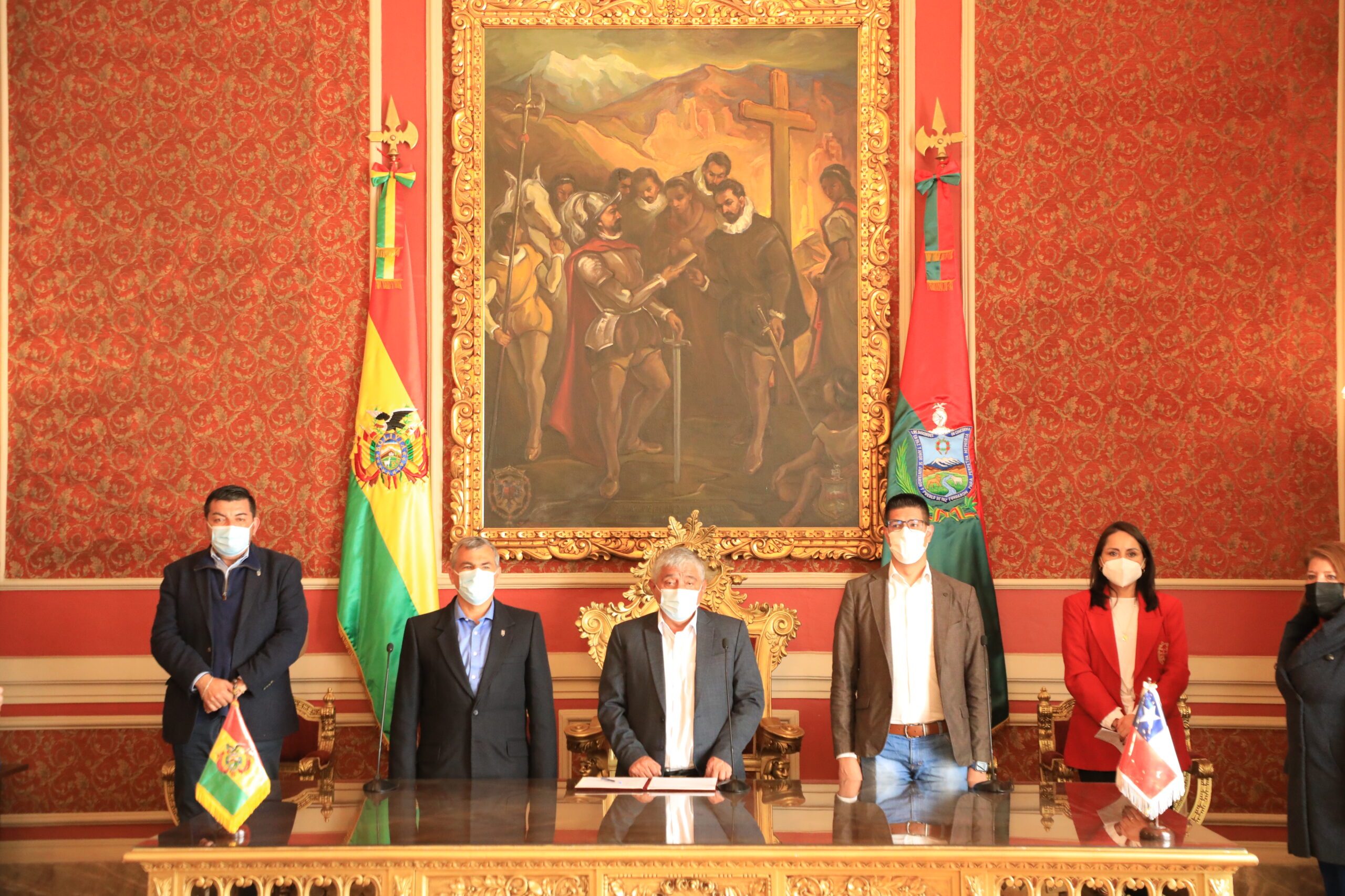 Alcalde Soria firma protocolo de intenciones para alcanzar hermanamiento con La Paz, Bolivia