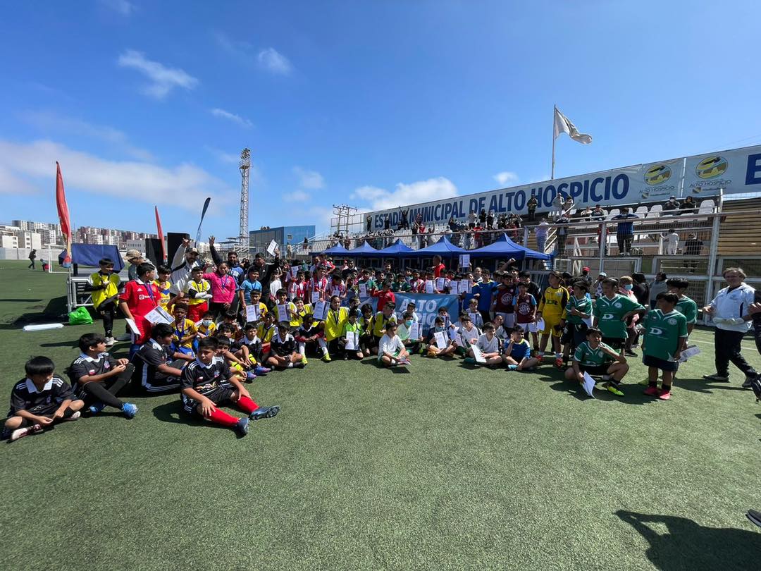 Municipal Alto Hospicio campeón del futbolito infantil