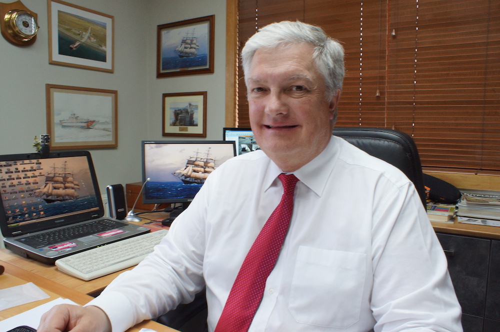 Senador Alejandro Kusanovic: «En Chile de repente se mira mal la experiencia y la tercera edad»