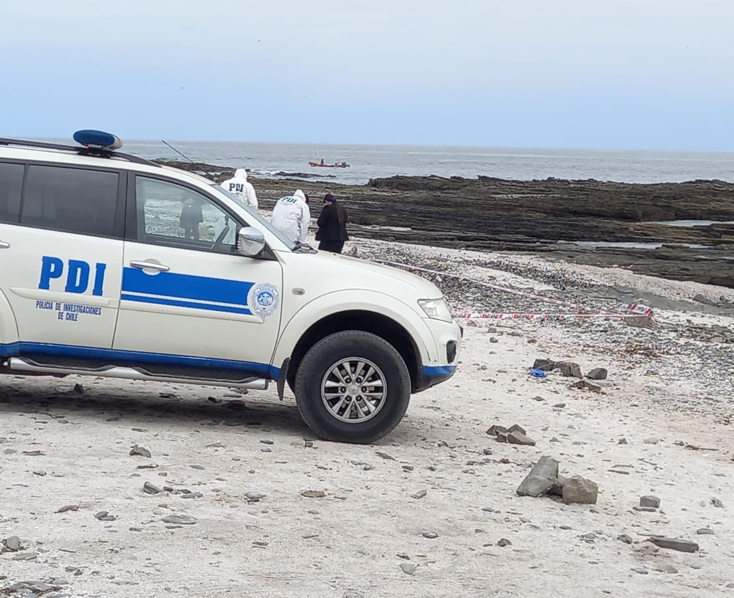PDI Tarapacá investiga homicidio con arma de fuego en Playa Blanca