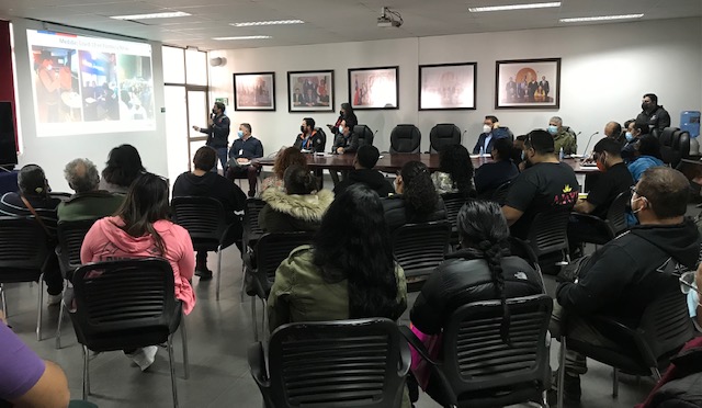 Servicios públicos en reunión informativa con fonderos de Iquique y Alto Hospicio