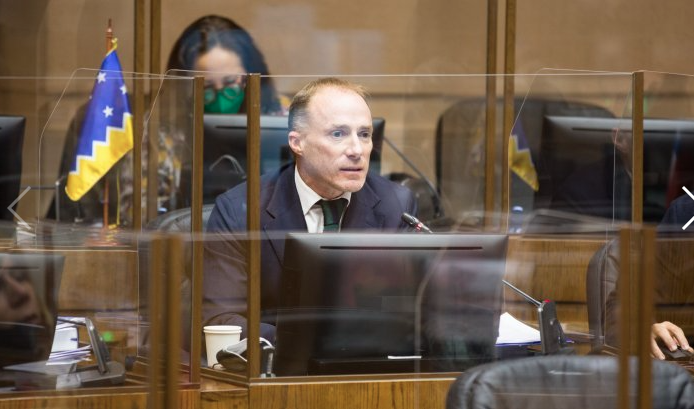 Diseño de placa patente alusiva a su comuna: proponen moción para recaudar fondos con fines deportivos y culturales