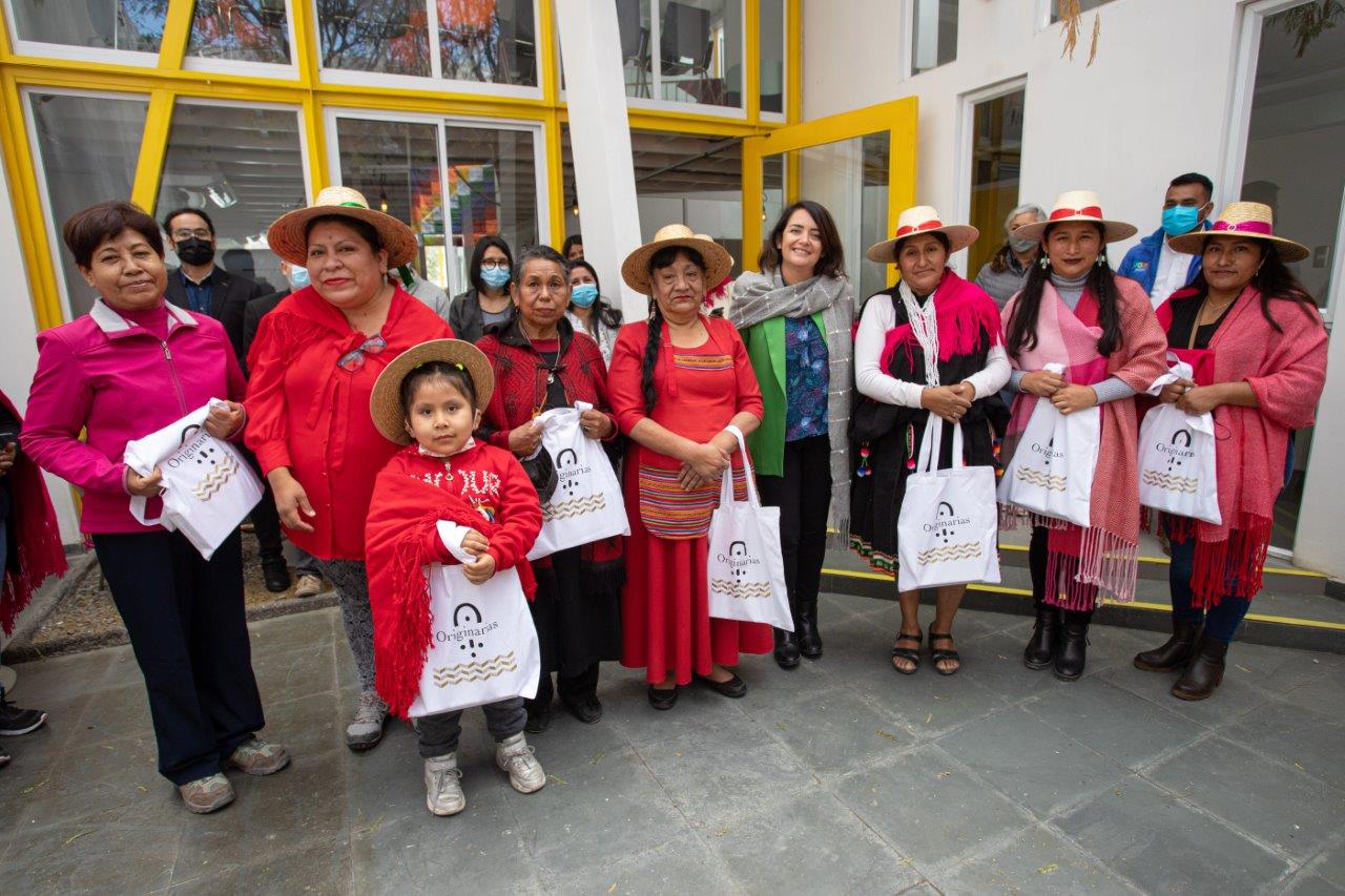 Centro Originarias celebra su tercer aniversario junto a las mujeres indígenas que son el centro y corazón del espacio
