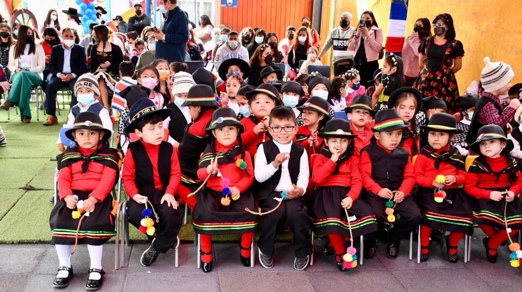 Escuela Especial de Lenguaje Oasis del Saber celebra coloridas Fiestas Patrias junto a alcalde Patricio Ferreira y concejales￼