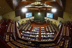 Suspenso por recurso judicial: retrasan resultados de test de drogas que se aplicó a 78 diputados
