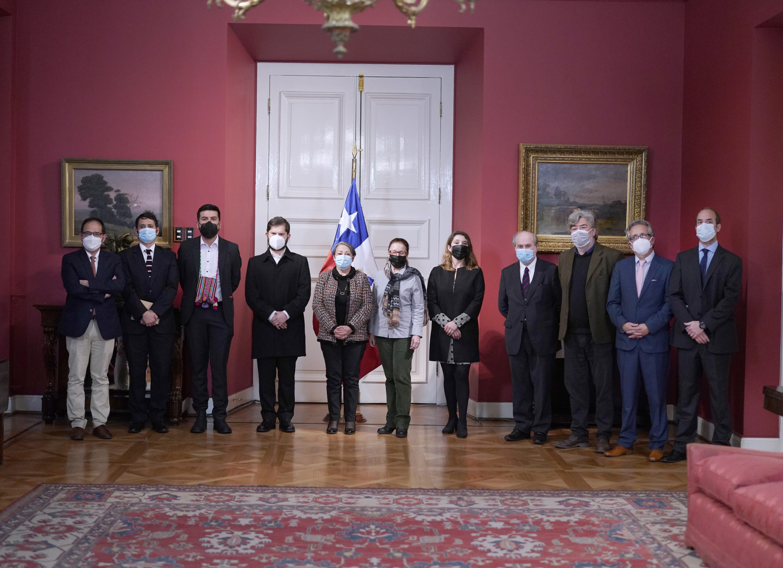 Presidente de la República, Gabriel Boric Font, se reúne con directorio del Instituto Nacional de Derechos Humanos