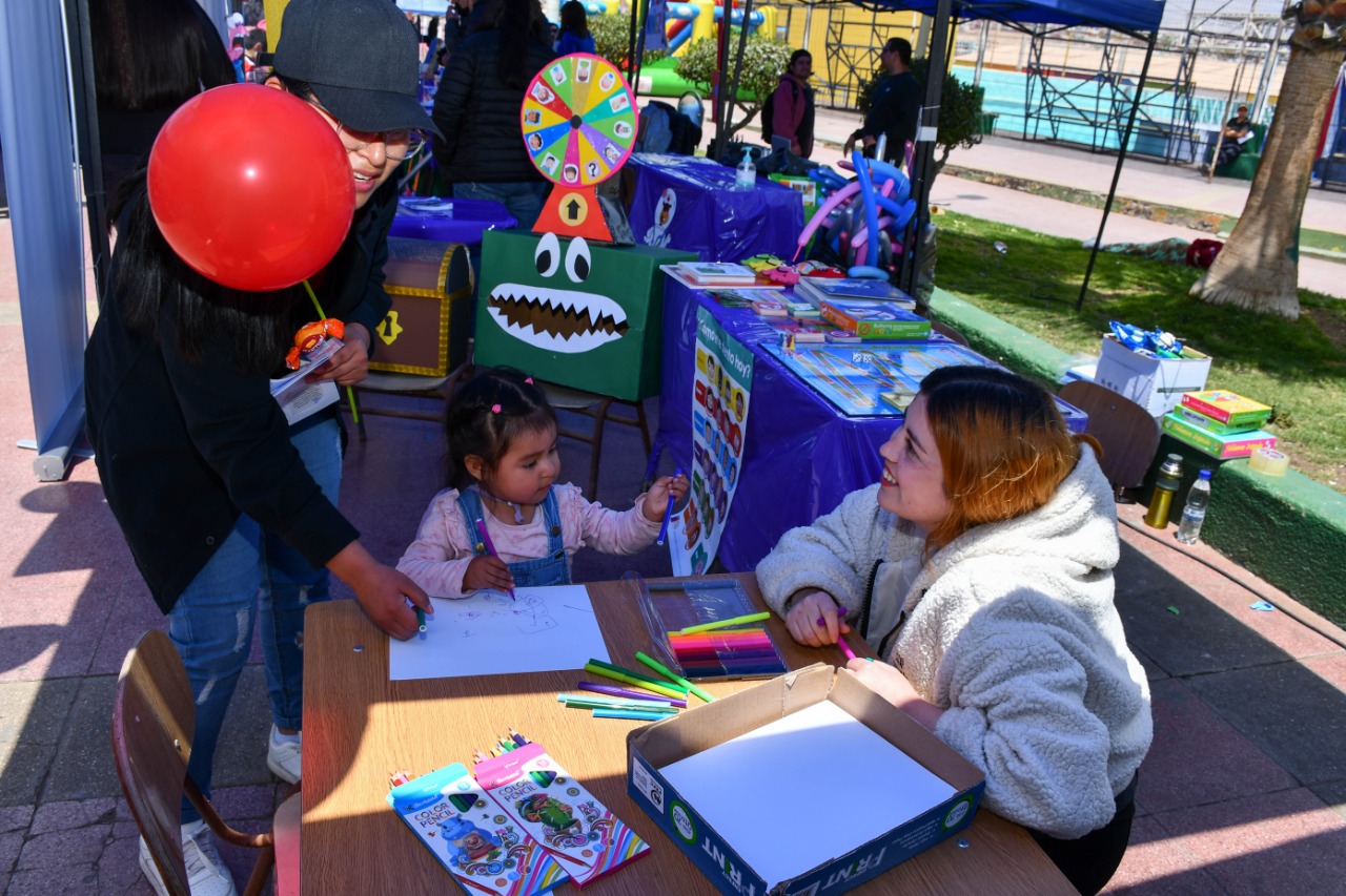 Feria en conmemoración del Día Mundial de la Salud Mental en Alto Hospicio