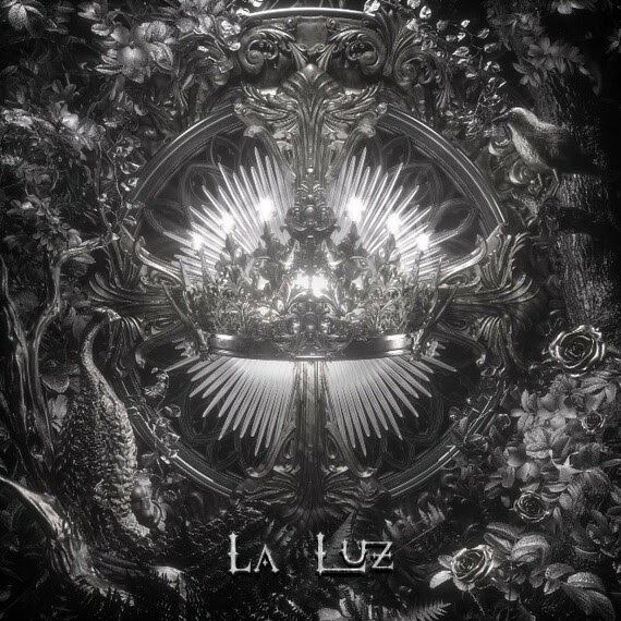 Christina Aguilera presenta LA LUZ, el último capítulo de AGUILERA
