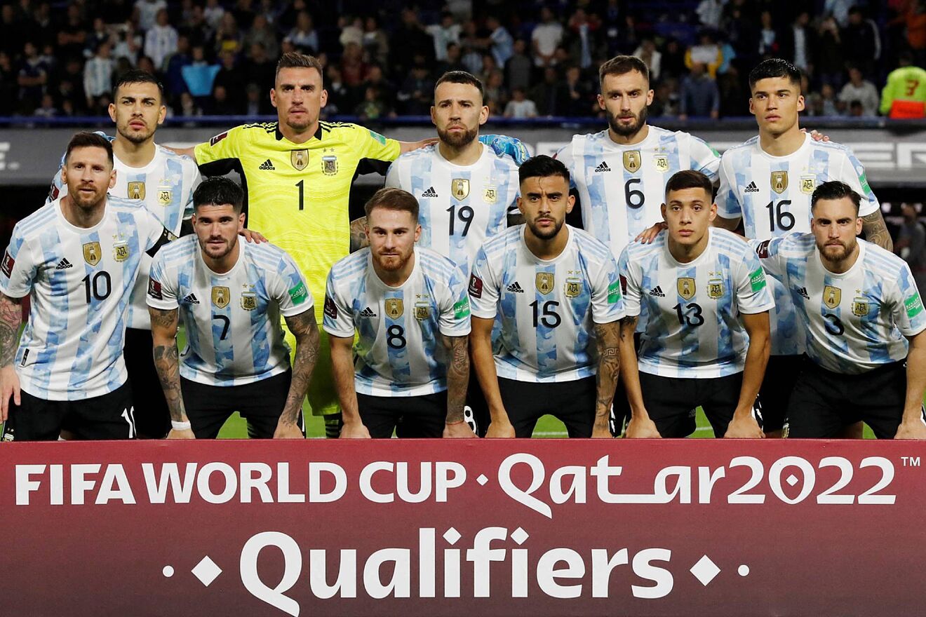 Argentina y México se juegan su futuro en Qatar: Horarios de los partidos de este miércoles