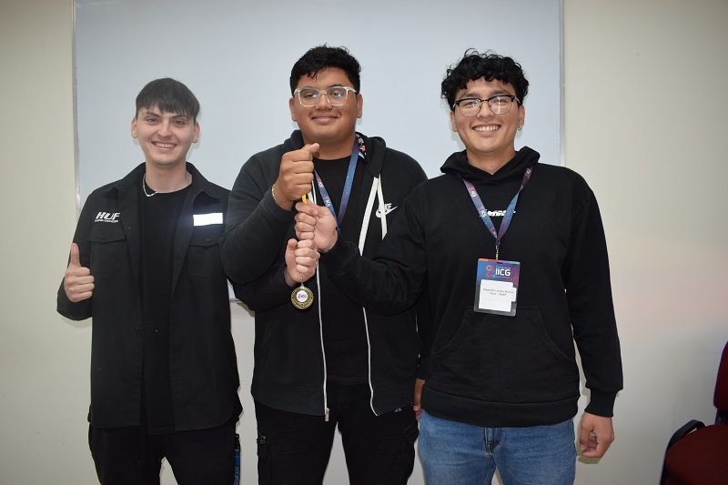 Proyecto de estudiantes UNAP permitirá actualizar cifras de discapacidad a nivel regional y nacional 