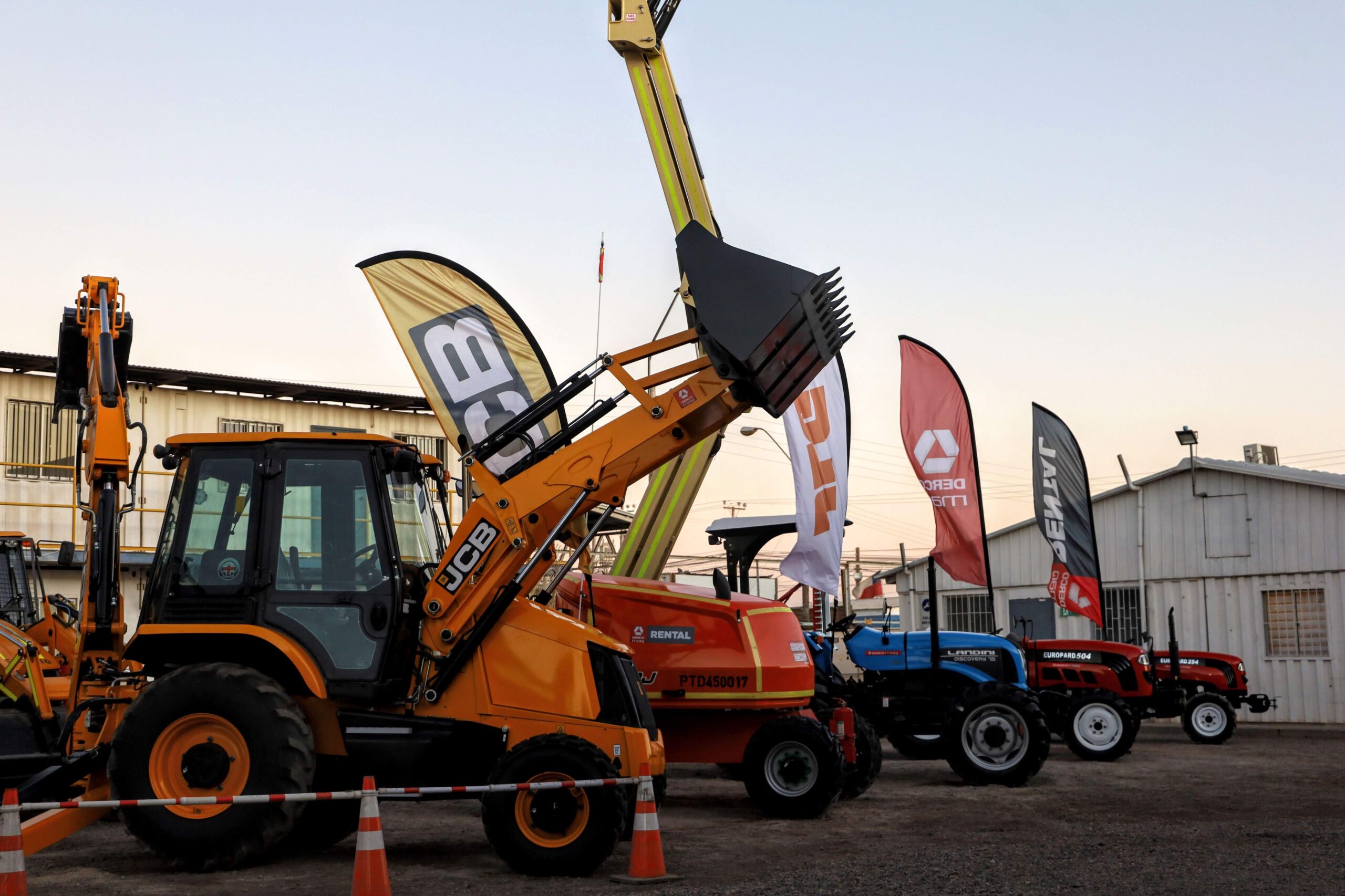 Dercomaq Calama inaugura nueva sucursal