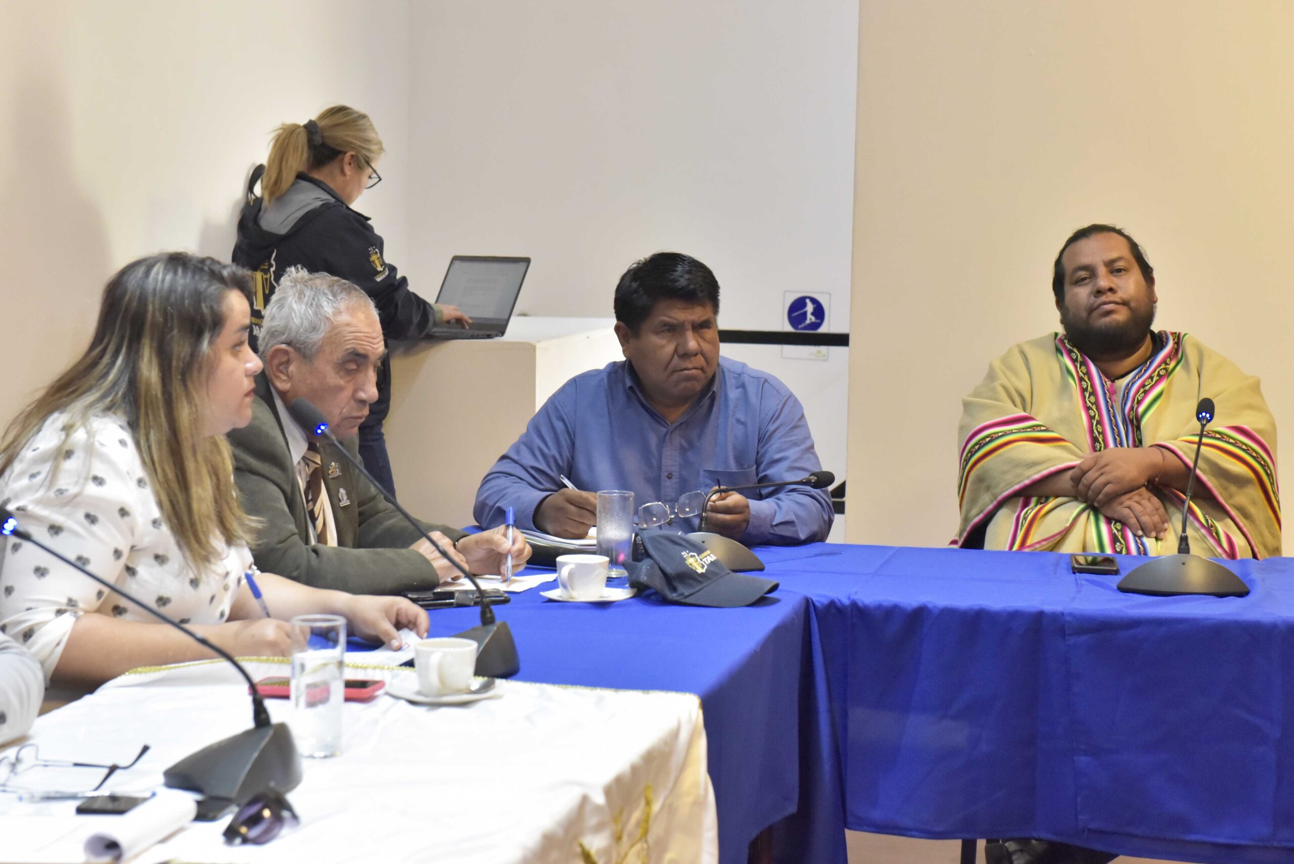 Alcalde de Pica expuso proyectos municipales prioritarios que requieren recursos FNDR