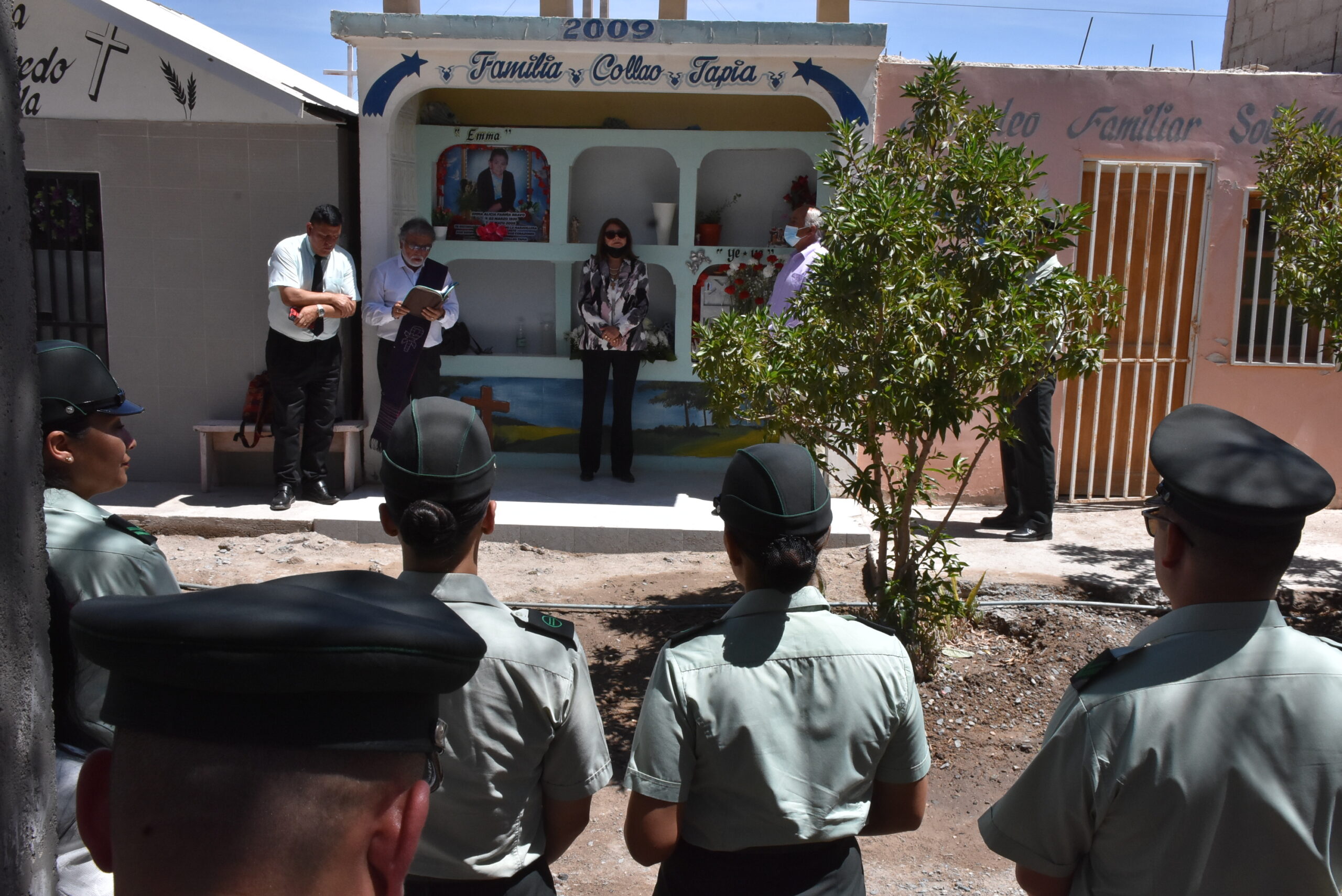Con responso y romería al Cementerio de Pozo Almonte se recordó a ex funcionarios