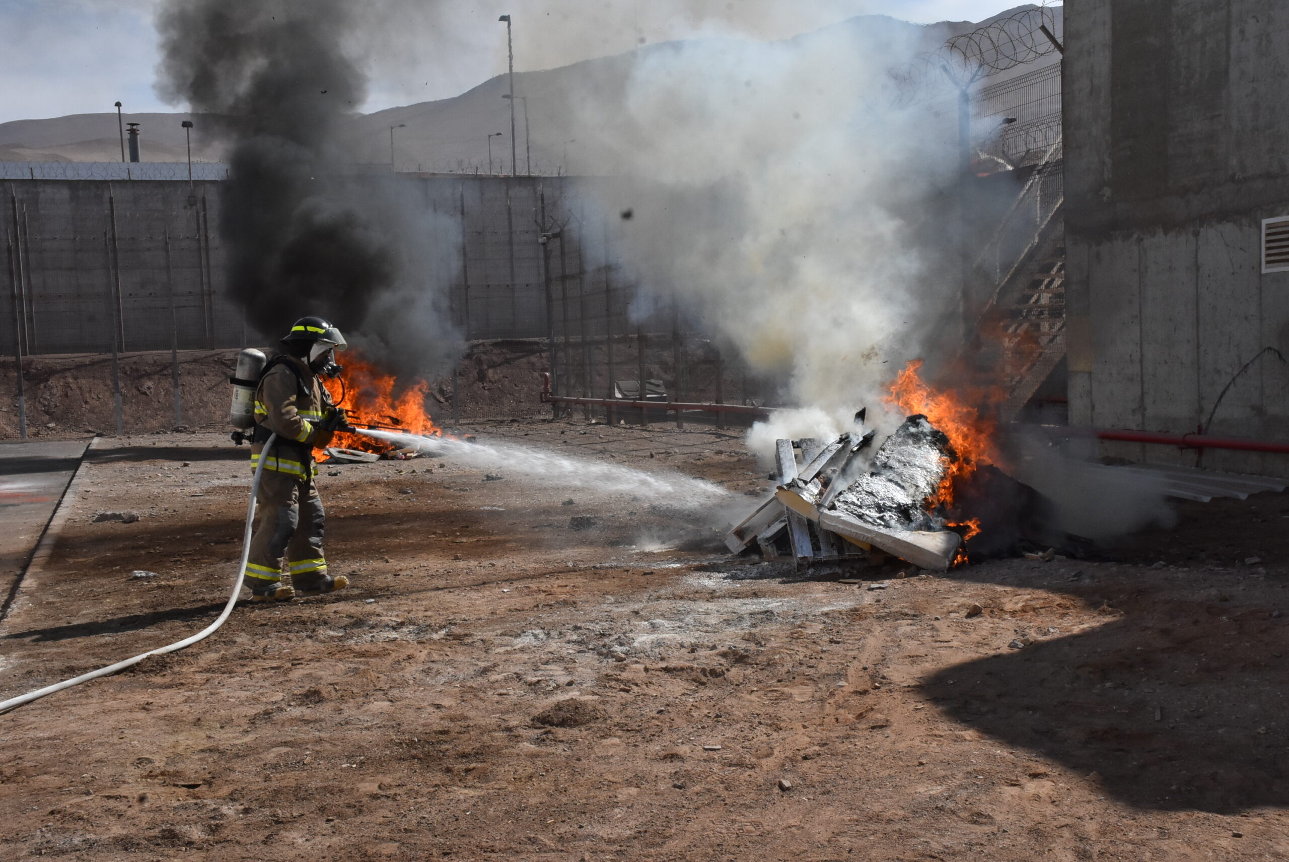 Simulacro de incendio en el Complejo Penitenciario de Alto Hospicio dejó varias enseñanzas