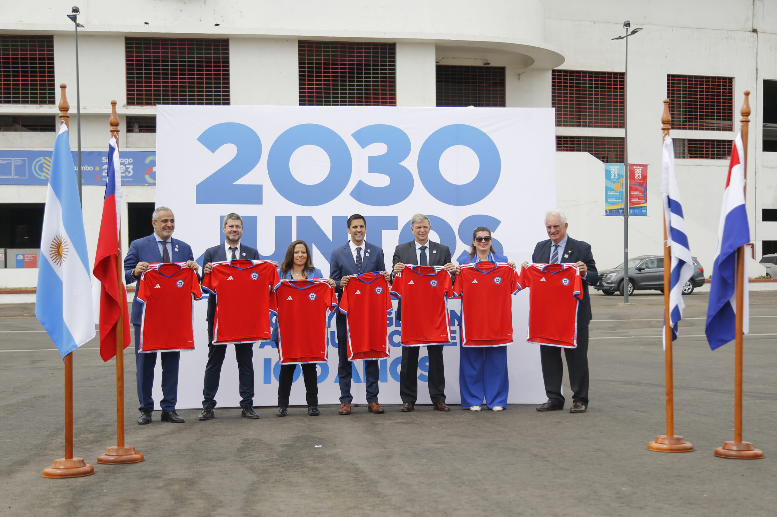 Ministra del Deportes Alexandra Benado: “Como continente tenemos el derecho legítimo de querer postular al Mundial 2030”