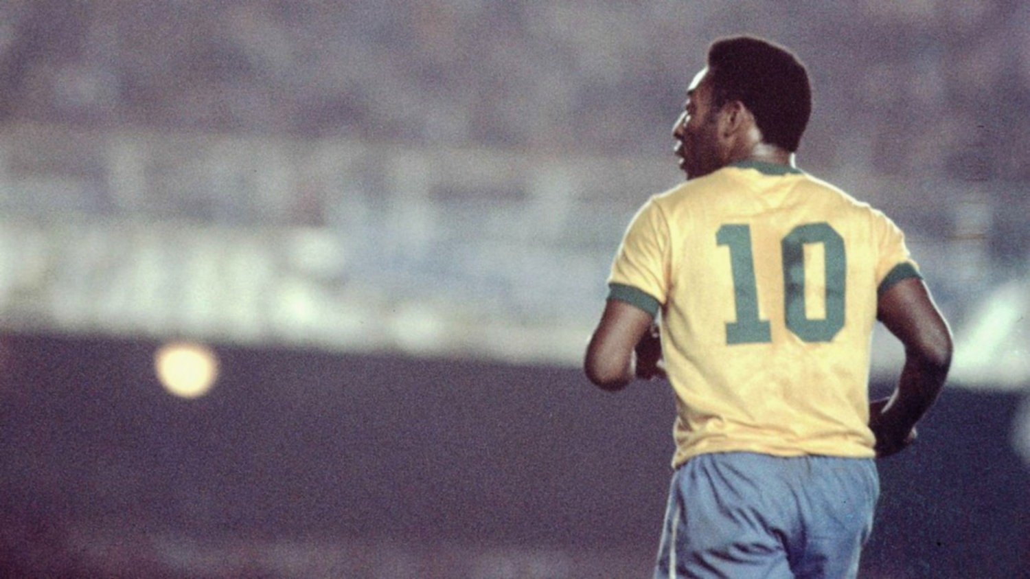 El fútbol llora su mayor pena: falleció Pelé a los 82 años