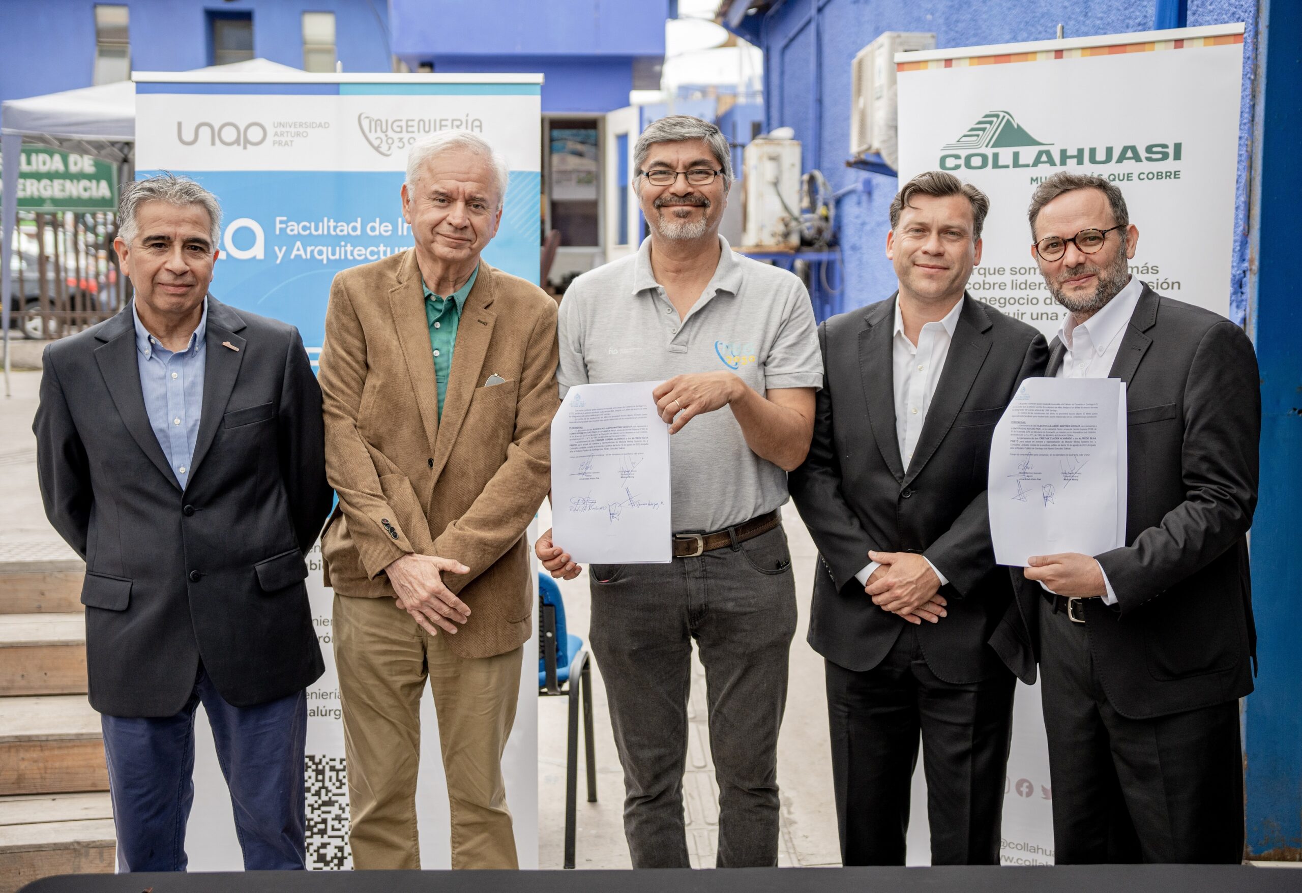 Alumnos de ingeniería civil en minas utilizarán laboratorio con modernos simuladores aportados por Collahuasi y Komatsu