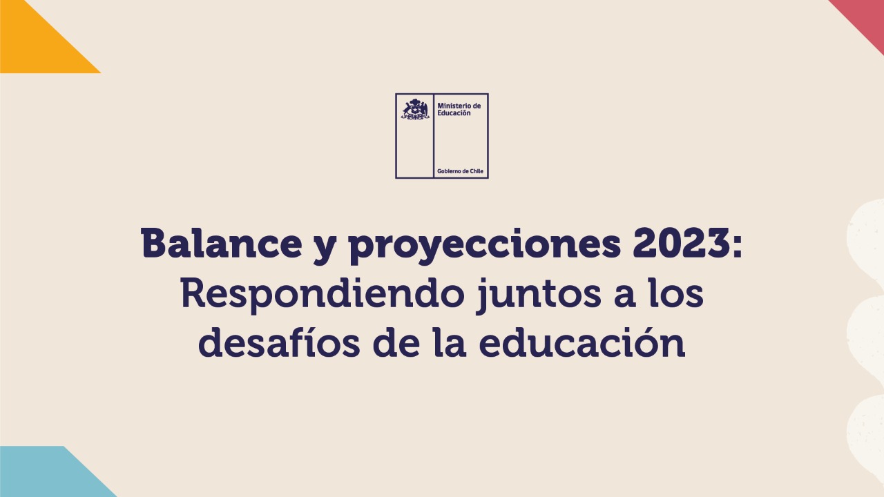 Ministro Ávila realiza balance 2022 y entrega proyecciones para el próximo año escolar