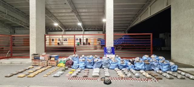 Aduanas incautó más de una tonelada de droga en Tarapacá