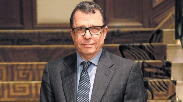 Sebastián Edwards: “El acuerdo constitucional es una gran noticia para Mario Marcel”
