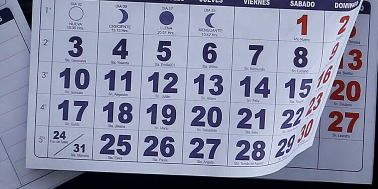 Lista de días feriados para el 2023