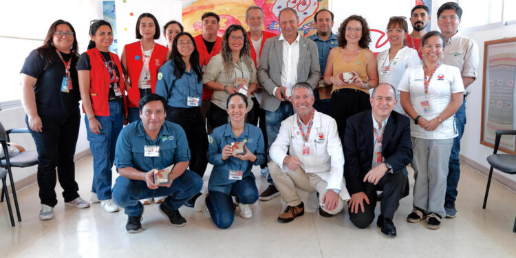 Teletón y SQM firman convenio para fortalecer voluntariado e instancias de colaboración multisectorial
