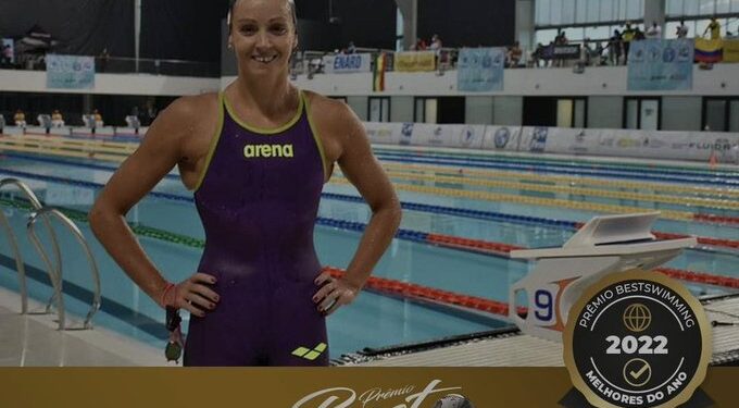 Eligen a Kristel Köbrich como la mejor nadadora latinoamericana de 2022