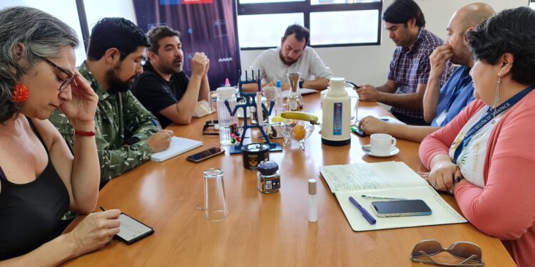 Minvu y Mineduc Tarapacá coordinan trabajo conjunto para abordar proyección habitacional y demanda educacional