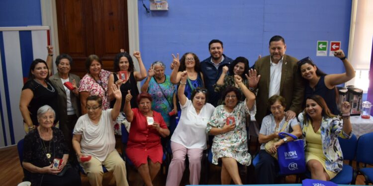 Ex presas políticas comienzan conmemoración del Día de la Mujer y los 50 años del golpe de Estado