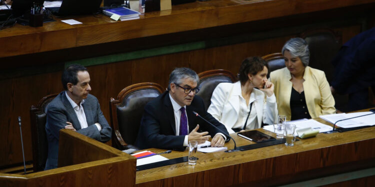 Gobierno tras rechazo de autopréstamo: “Si queremos que haya reforma previsional, tenemos que entender que las pensiones se construyen, en buena parte, con lo que las y los trabajadores han ahorrado”