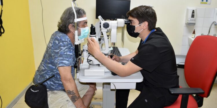 Oftalmología del Hospital de Iquique atendió a más de 70 pacientes en operativo de Glaucoma