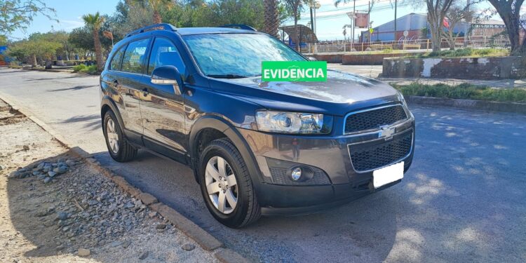 Carabineros de Pozo Almonte recuperó dos vehículos en tiempo record