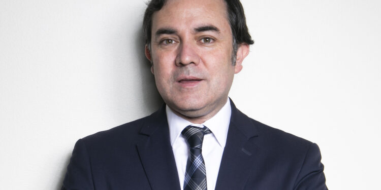 Seis, seis, seis, por Gonzalo Islas*