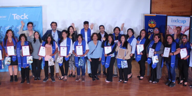 AII y Teck Quebrada Blanca entregan certificados a la Generación 2022 del Programa de Nivelación de Estudios en el Tamarugal