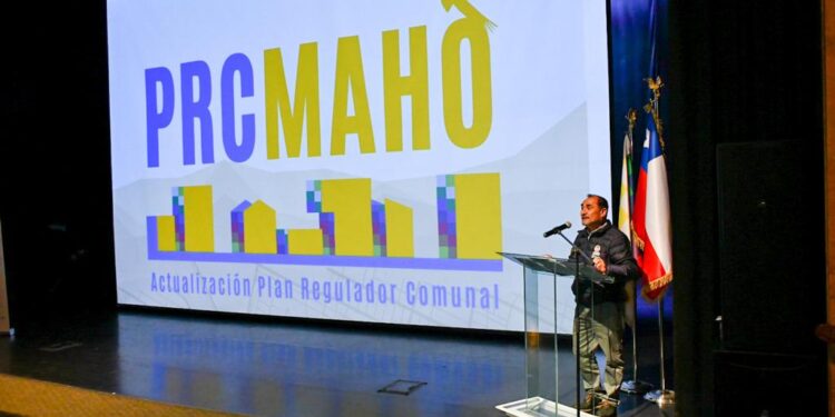Alcalde de Alto Hospicio invita a la ciudadanía a participar del diseño de actualización Plan Regulador Comunal
