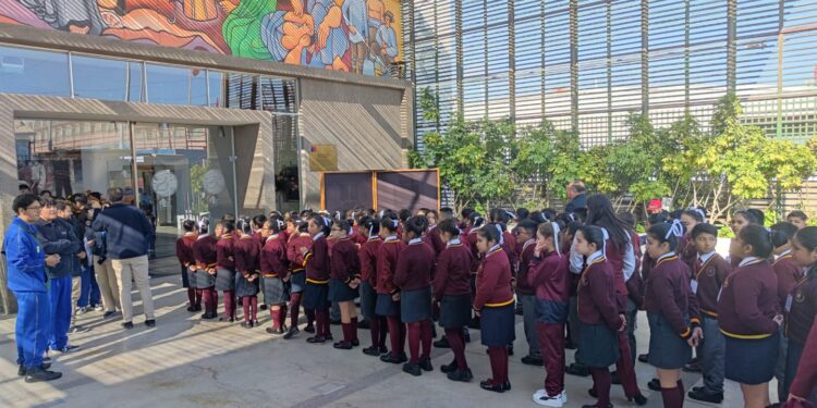 En el Centro Cultural de Alto Hospicio Municipio invita a las familias a participar del FINTDAZ