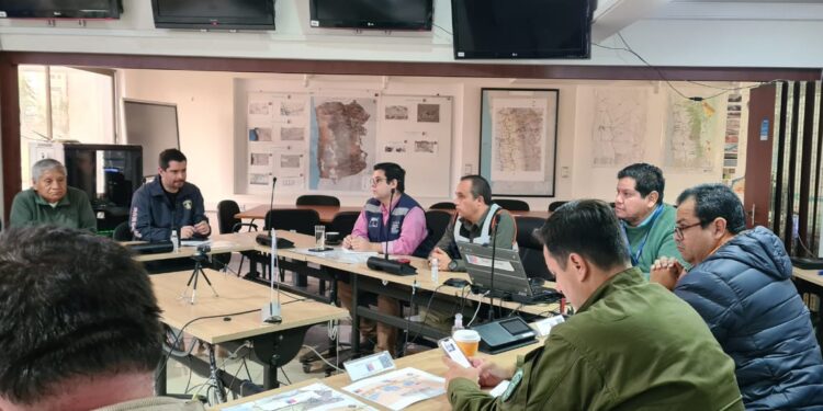 Delegación Presidencial coordina simulacro de evacuación por sismo-tsunami en Chanavayita