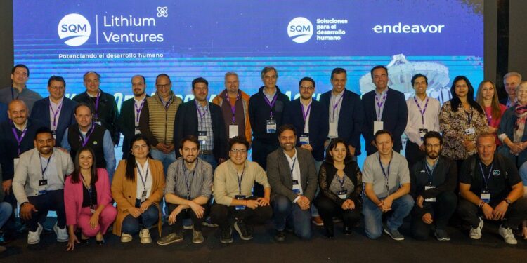 SQM Lithium Ventures presentó a la primera generación de emprendedores del programa de aceleración corporativa